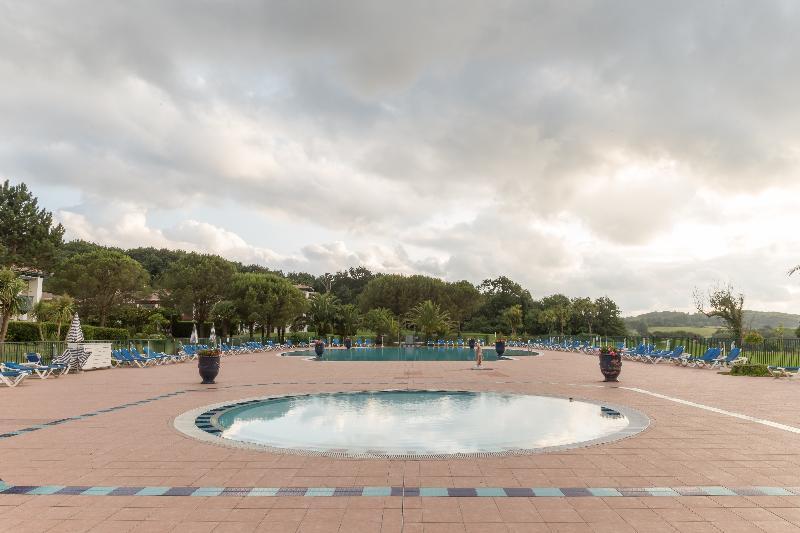 אורונייה Residence Pierre & Vacances Le Domaine De Bordaberry מראה חיצוני תמונה